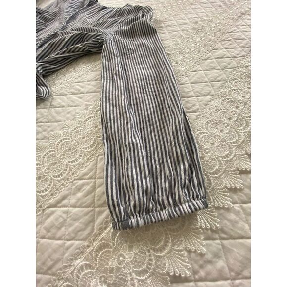 Old Navy Wrap-Front V-Neck Blouse Blue and White Striped Long Sleeve Size XS - Picture 12 of 13